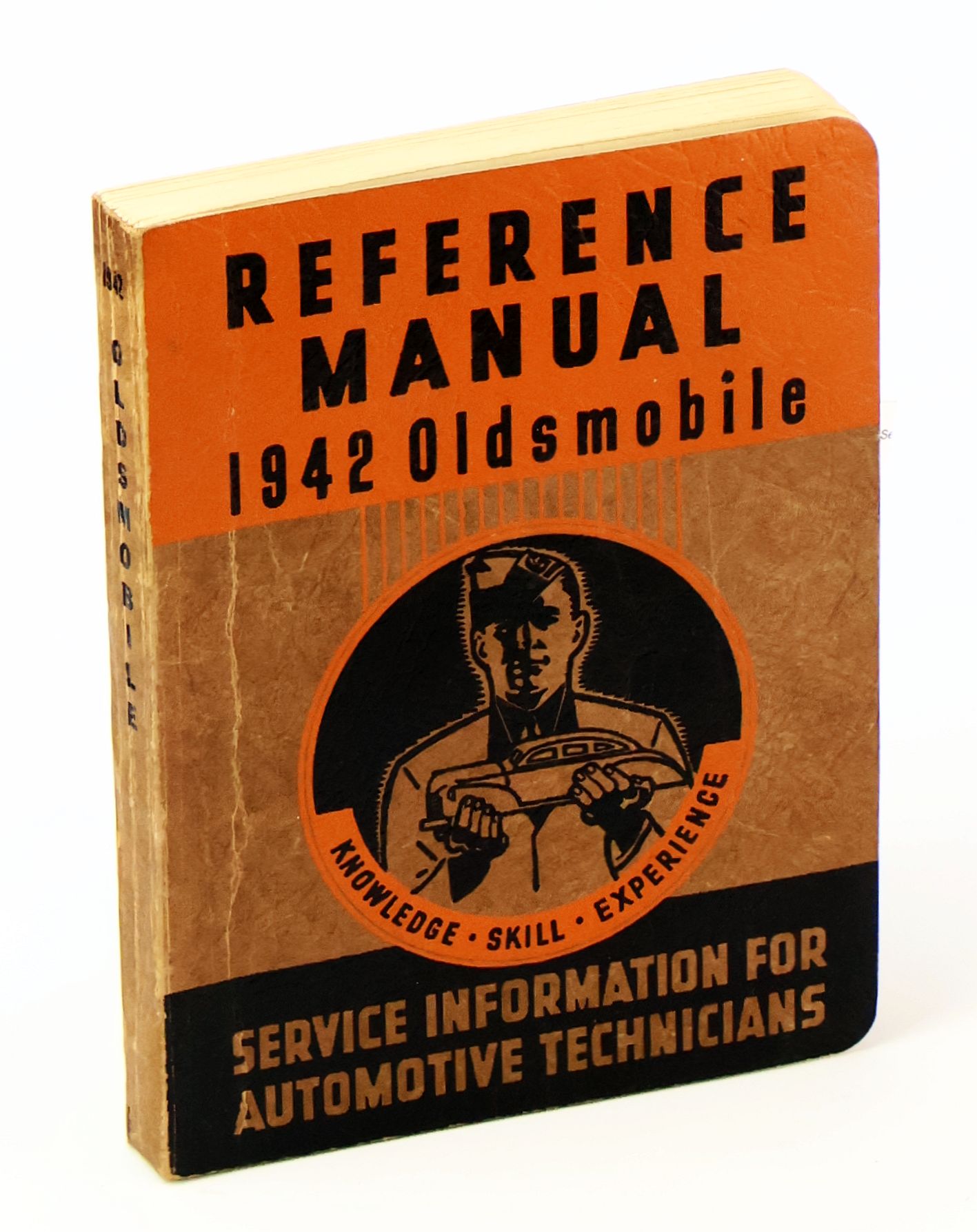 Image for 1942 Oldsmobile Reference Manual - Service Information For Automotive Technicians 1942 Oldsmobile Reference Manual - Service Information For Automotive Technicians