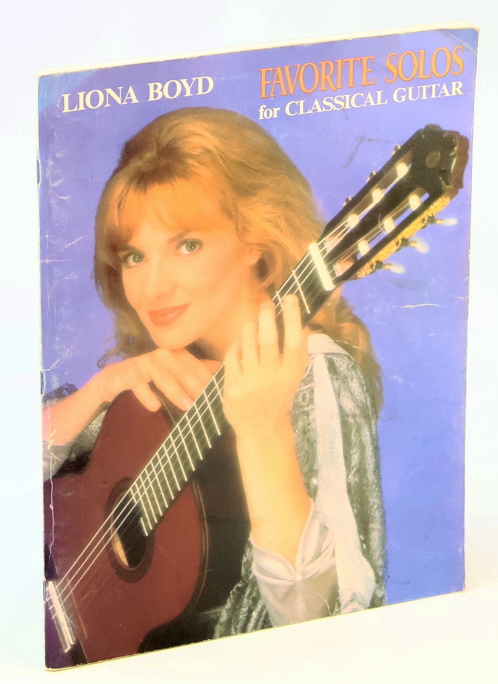 Liona Boyd - Favorite [Favourite] Solos for Classical Guitar - Guitar Sheet Music