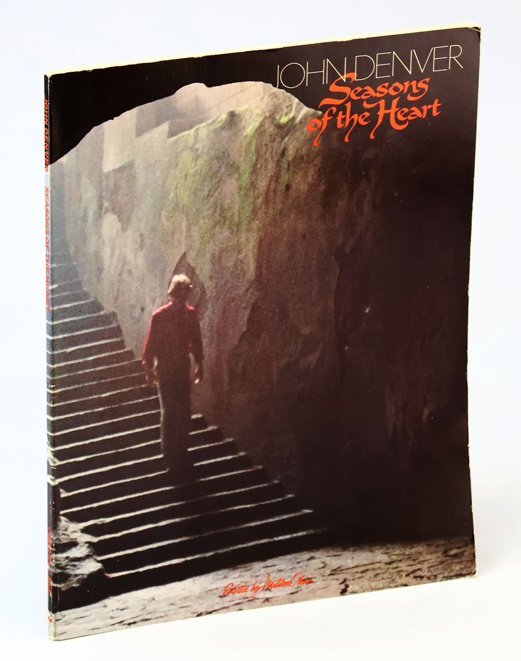 John Denver - Seasons of the Heart: Songbook with Piano Sheet Music, Lyrics and Guitar Chords
